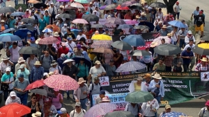 CNTE: Pese a aumento salarial de un 10%, maestros estallan paro indefinido en Chiapas hoy en su Día