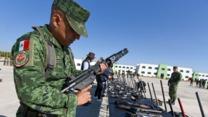 FBI entrena a grupo élite de agentes mexicanos contra el fentanilo