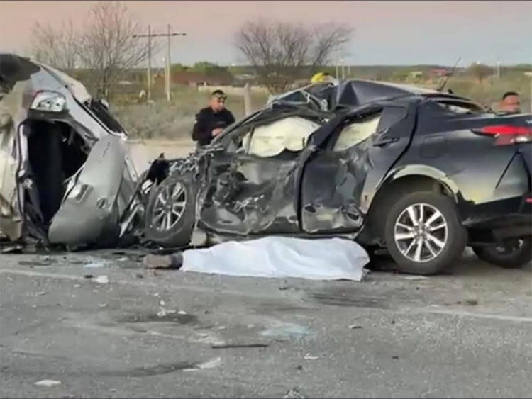 Fatal accidente deja 10 muertos en carretera Piedras Negras-Acuña