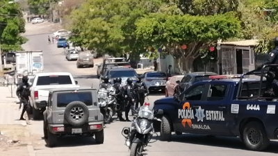 Capturan a dos en persecución policiaca en la colonia Libertad de Culiacán