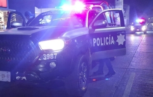 Hombres armados despojan vehículo propiedad de gobierno del estado en Colonia San Lorenzo