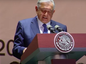 López Obrador anuncia aumento a pensión de adultos mayores