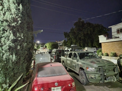 Ejército y Policía Estatal sitian dos diferentes puntos de la ciudad de Culiacán