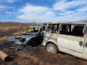 Pensión de vehículos de la Unidad de bienes Asegurados de la FGE es consumida por las llamas: se queman 10 autos resguardados