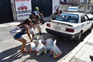Ayuda para Acapulco: Gobierno entregará canastas básicas con más de 20 productos