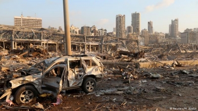 Por explosi&oacute;n alrededor de 16 funcionarios son detenidos en Beirut
