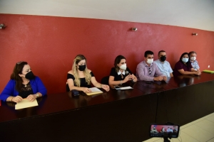 Garantiza Pier Angely transparencia y apertura en el proceso de transici&oacute;n, en Salvador Alvarado