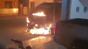 Le queman tres vehículos a El Yiyo, ex alcalde de Escuinapa