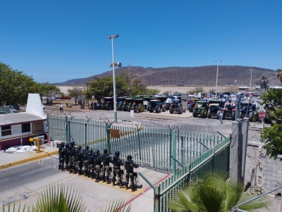 Productores Agr&iacute;colas toman Pemex en Topolobampo