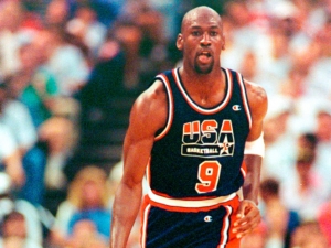 La chamarra Reebok de premiaci&oacute;n del Dream Team del '92 de Michael Jordan ser&aacute; subastada