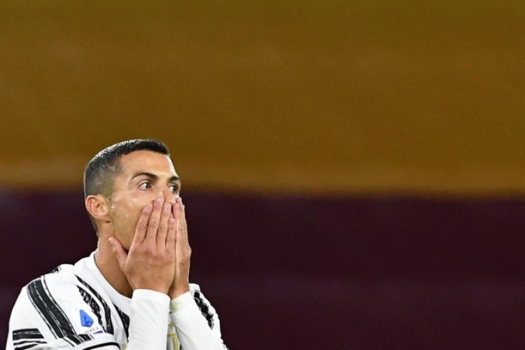 Cristiano Ronaldo dio positivo a Covid-19