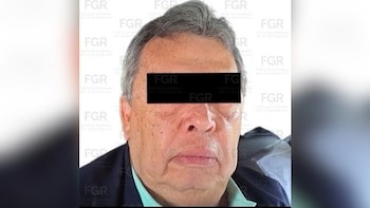 Detienen a &Aacute;ngel Aguirre, ex Gobernador de Guerrero, por presunto ocultamiento de evidencia en el caso Ayotzinapa