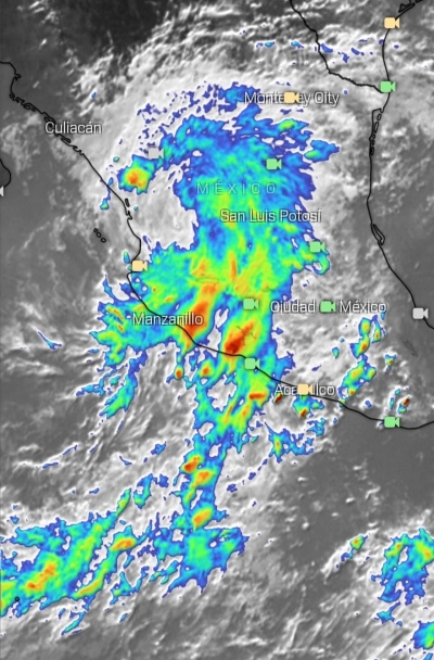 La tormenta tropical Dolores choca con la Madre Tierra: se fragmenta