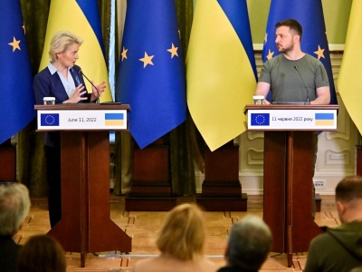Promete UE dictamen sobre adhesi&oacute;n de Ucrania en pr&oacute;ximos d&iacute;as