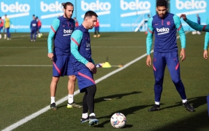 El Barcelona emprender&aacute; acciones legales contra el diario El Mundo