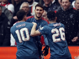 Feyenoord y Santi Gim&eacute;nez vencen al Ajax en el Cl&aacute;sico