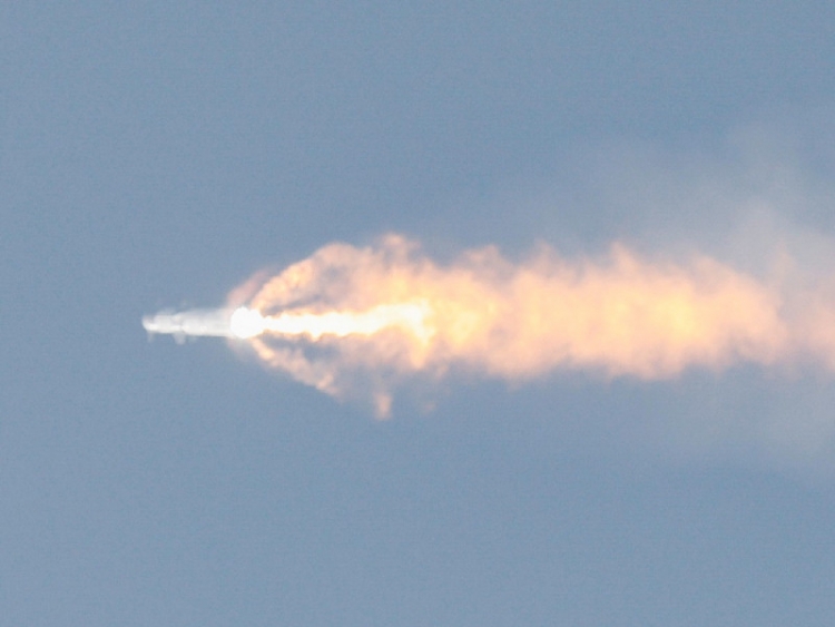 Cohete Starship de SpaceX explota tras su lanzamiento, en Texas