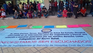 Se sienten 'pisoteados' trabajadores del Hospital Civil, acuden al gobernador