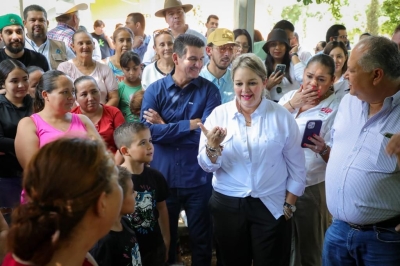 DIF entrega equipos y materiales para la elaboraci&oacute;n de Block en la comunidad de San Jos&eacute; de las Delicias
