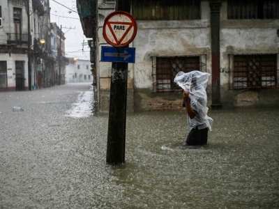 Al menos 3 muertos y severas inundaciones en Cuba por remanentes de 'Agatha'
