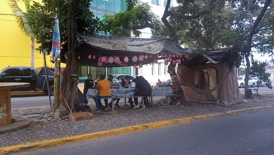 Familiares denuncian bacterias en Hospital Pedi&aacute;trico de Sinaloa