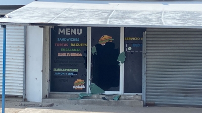 Gatilleros balean local en el Malec&oacute;n Nuevo en el sector de La Lima en Culiac&aacute;n