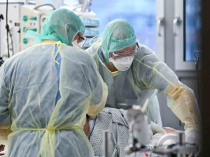 Alemania supera los 110 mil muertos y roza los 7 millones de casos de covid-19