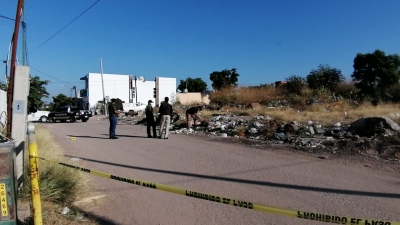 Descubren el cadáver de un joven en un terreno baldío, al sur de Culiacán