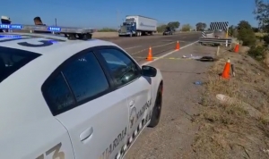 Amanece un hombre asesinado con arma blanca a orillas de la autopista Benito Juárez, en Angostura