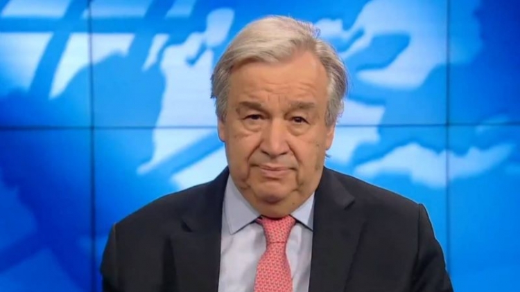 El 75% de vacunas se han aplicado en 10 naciones desarrolladas, reprocha António Guterres