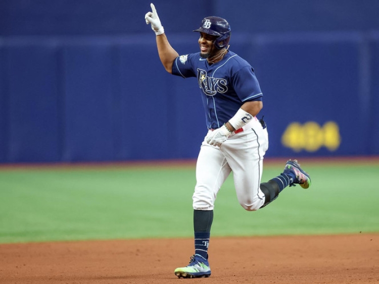 Yandy D&iacute;az comanda triunfo de Rays sobre los Mellizos de Minnesota