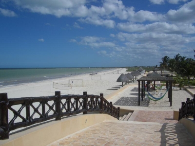 Cierran playas y malecones de Yucatán para frenar contagios de covid