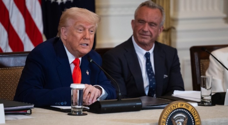Trump ‘echa a la borda’ negociación con Europa: amenaza con arancel del 50% a partir de junio
