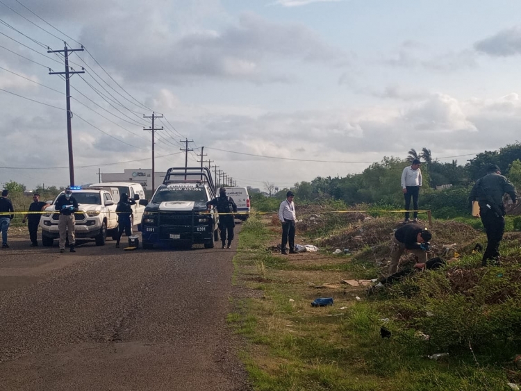 Hallan asesinado a un hombre sobre el bordo del Canal Recursos, en Culiacán