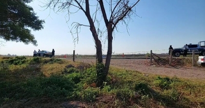 &iexcl;Los corren! Grupo armado ahuyenta a buscadoras de personas desaparecidas, en La Palma, Navolato