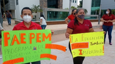 Quedar&aacute;n a la deriva maestros de la escuela migrante