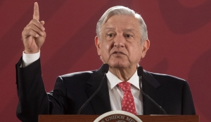Es una verg&uuml;enza que el salario m&iacute;nimo de M&eacute;xico sea el m&aacute;s bajo de AL: AMLO