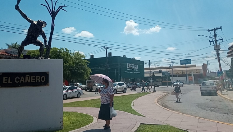 En la mesa bajar cortina a las actividades no esenciales en Navolato, aseguró el alcalde