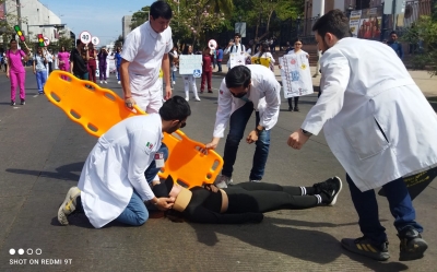 Realizan desfile sobre educaci&oacute;n vial