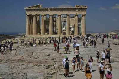 El calor extremo en Grecia obliga a cerrar la Acr&oacute;polis de Atenas