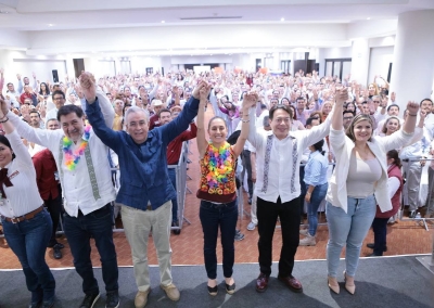 &iexcl;As&iacute; el chapulineo! Ante Claudia Sheinbaum, expriistas Jes&uacute;s Vald&eacute;s, Cinthia Valenzuela, Ricardo Madrid y compa&ntilde;&iacute;a brincan a Morena