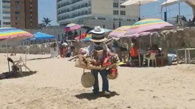 Vendedores de playa exigen mano dura a los foráneos