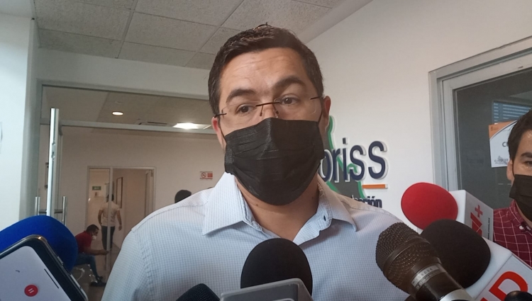 Hoy llegar&aacute;n a Sinaloa 48 mil dosis de la vacuna para 5 a 11 a&ntilde;os: Cuitl&aacute;huac Gonz&aacute;lez