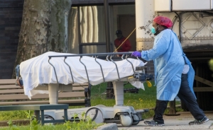 Coronavirus supera los 40 mil muertos en EU
