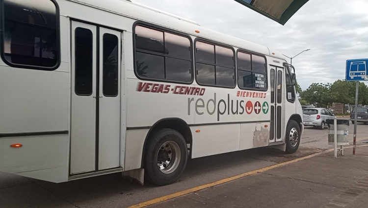 Al 25 por ciento operan las rutas de camiones en Culiacán por &#039;Pamela&#039;: transportistas