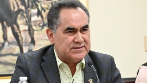 Vergonzoso, deshonesto e ilegal el uso de las instituciones del Estado para la persecuci&oacute;n pol&iacute;tica, advierte el Rector de la UAS