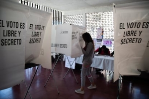 Ciudadanos arman frente contra reforma regresiva