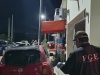 Sujeto &ldquo;enfierrado&rdquo; vandaliza un veh&iacute;culo afuera de domicilio de la colonia Capistrano 2 de Culiac&aacute;n