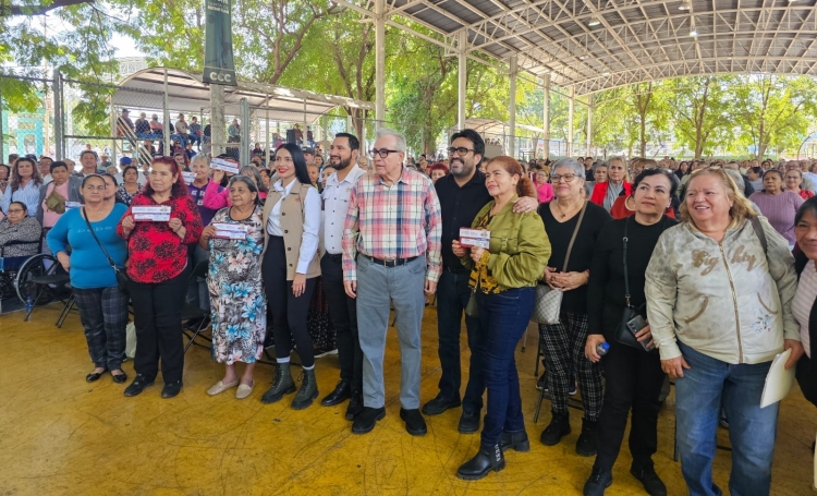 Inicia la entrega de tarjetas Pensión Mujeres Bienestar, les darán 3 mil pesos bimestrales