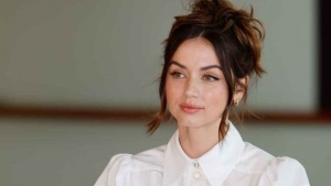 Ana de Armas deslumbra en San Sebasti&aacute;n y se confiesa sobre su gran cambio de vida: "Es dif&iacute;cil de gestionar"